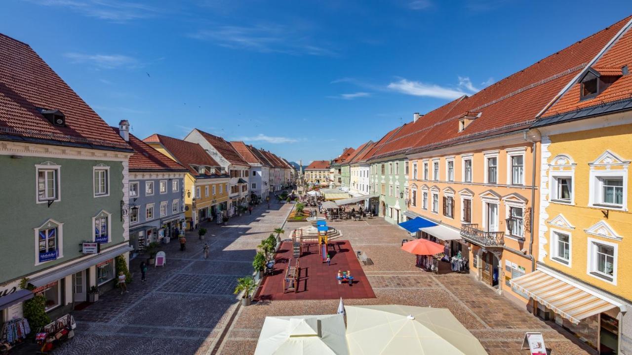 Perfekte Lage! Ganze Wohnung Burgblick Residenz Sankt Veit an der Glan Exteriör bild