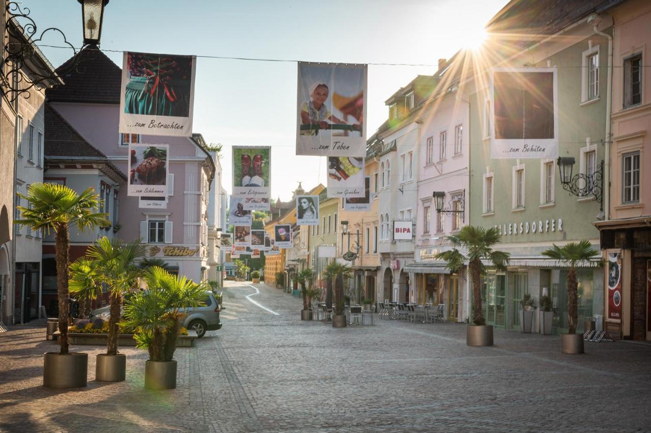 Perfekte Lage! Ganze Wohnung Burgblick Residenz Sankt Veit an der Glan Exteriör bild