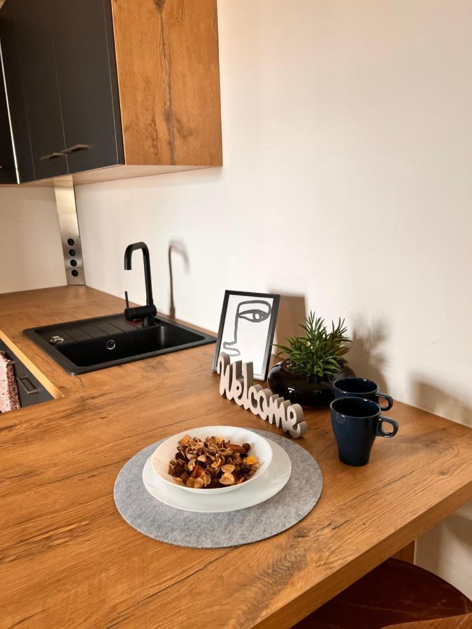 Perfekte Lage! Ganze Wohnung Burgblick Residenz Sankt Veit an der Glan Exteriör bild
