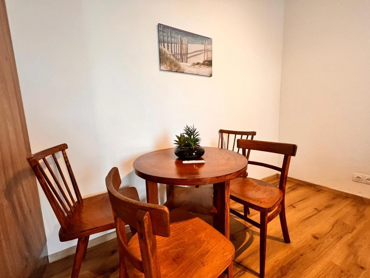 Perfekte Lage! Ganze Wohnung Burgblick Residenz Sankt Veit an der Glan Exteriör bild