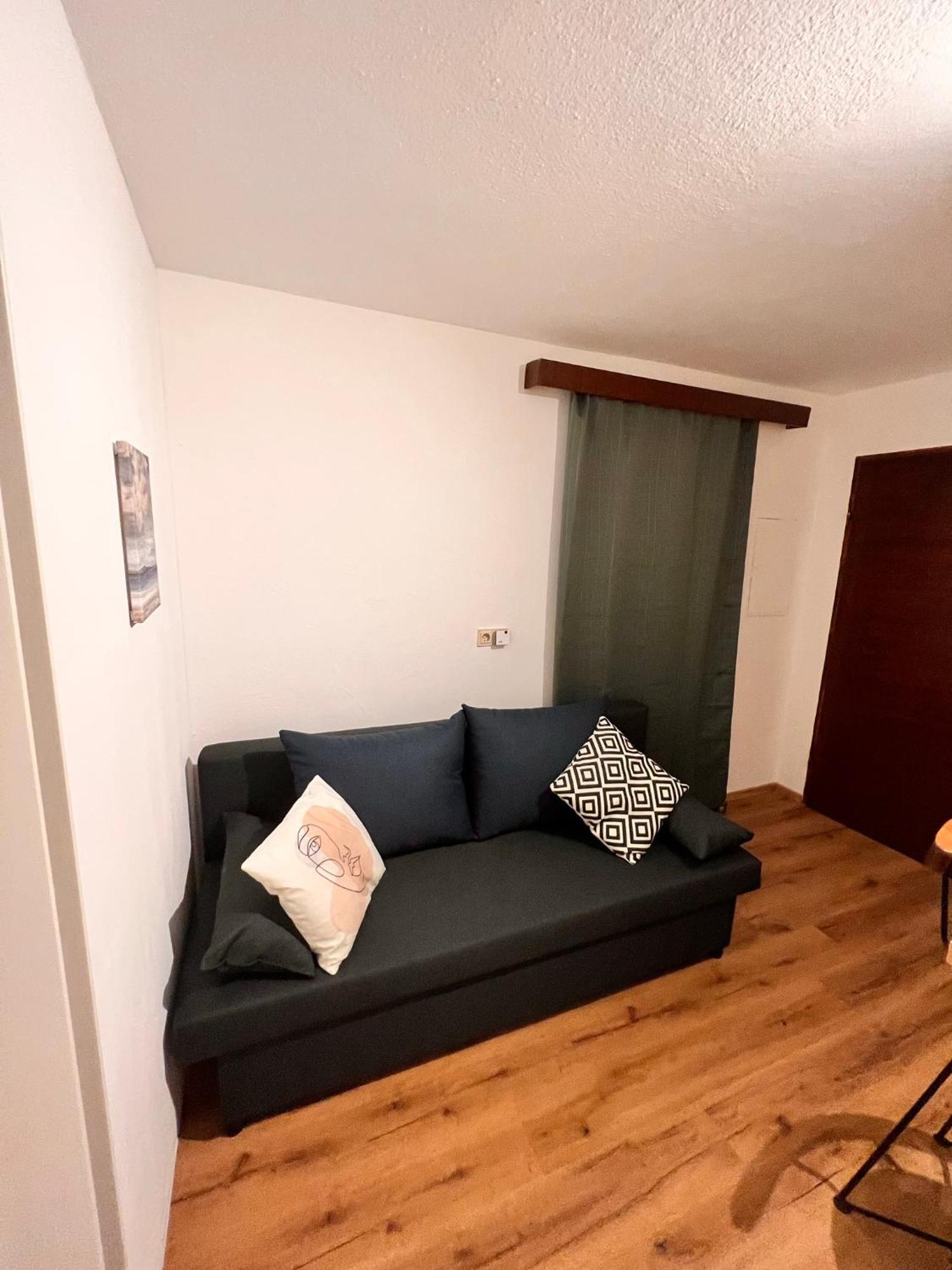 Perfekte Lage! Ganze Wohnung Burgblick Residenz Sankt Veit an der Glan Exteriör bild