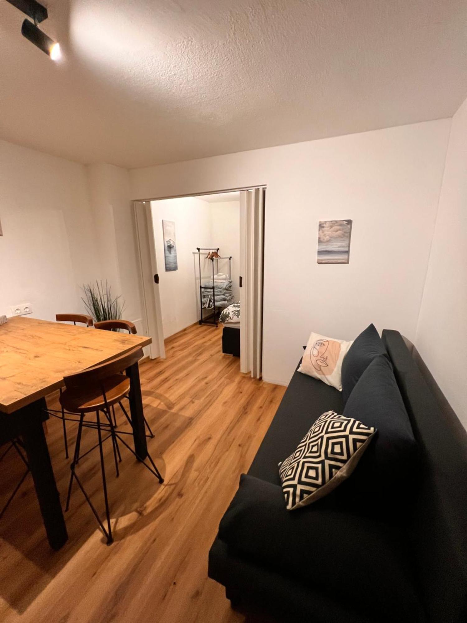 Perfekte Lage! Ganze Wohnung Burgblick Residenz Sankt Veit an der Glan Exteriör bild